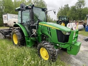 2022 John Deere 5125M Image