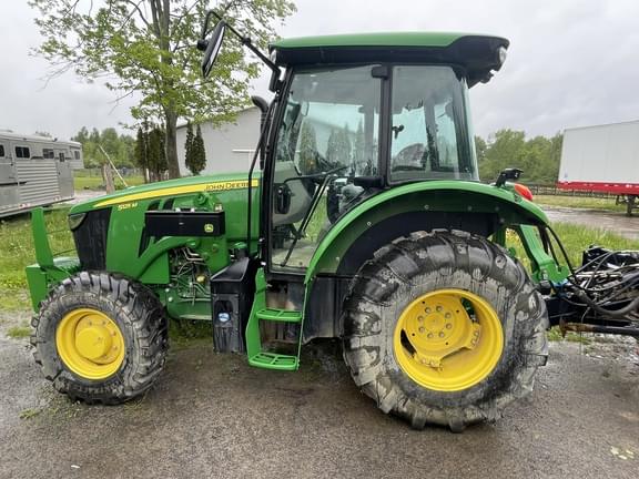 Image of John Deere 5125M equipment image 1