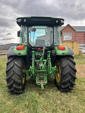 Image of John Deere 5125M equipment image 3