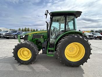 2022 John Deere 5125M Equipment Image0