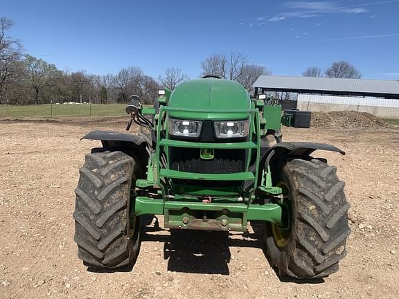 Image of John Deere 5125ML equipment image 2