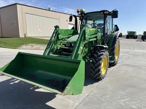 2022 John Deere 5125R Image