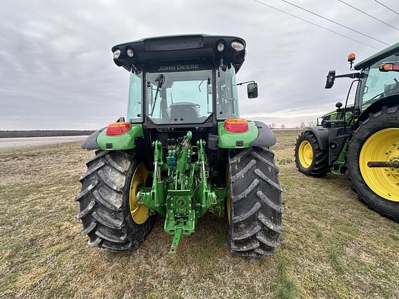 Image of John Deere 5125R equipment image 3