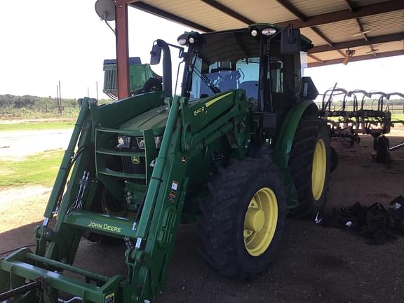 Image of John Deere 5125R equipment image 2