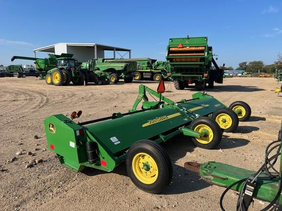 Image of John Deere 520 equipment image 3