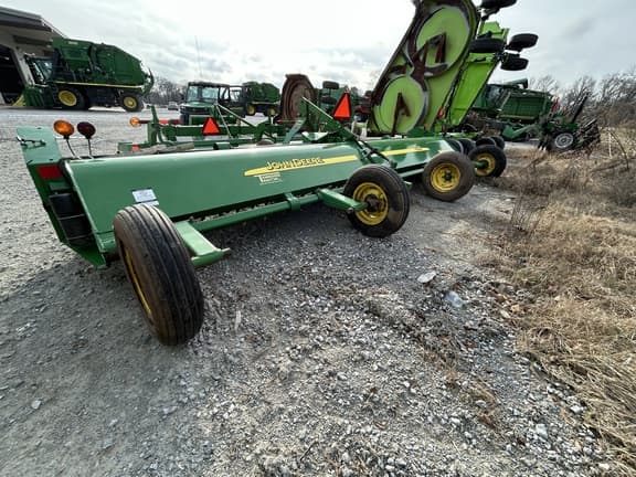 Image of John Deere 520 equipment image 3