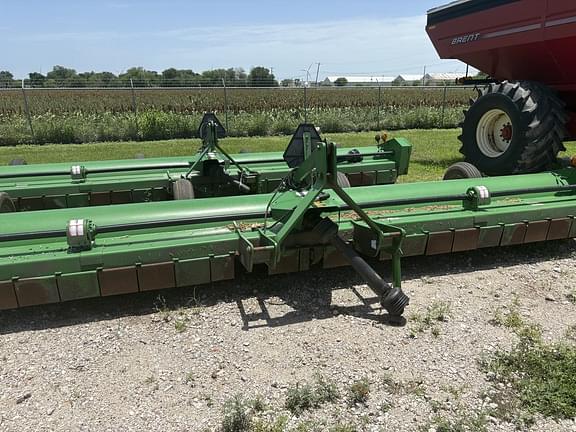 Image of John Deere 520 equipment image 3