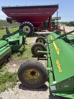 Image of John Deere 520 Primary image