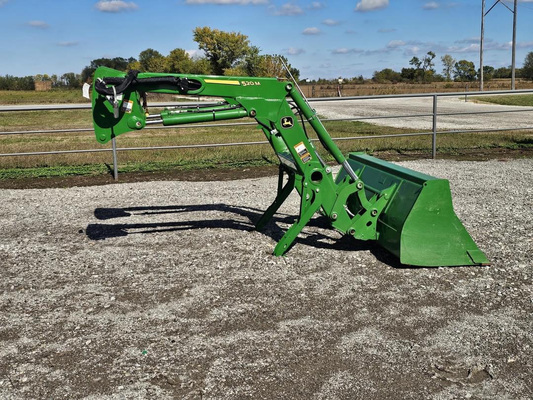 Image of John Deere 520M Primary image