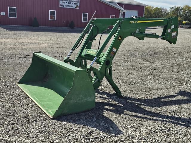 Image of John Deere 520M equipment image 3