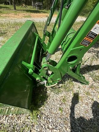 Image of John Deere 520M equipment image 4