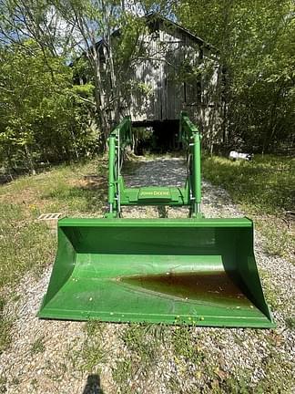Image of John Deere 520M equipment image 2
