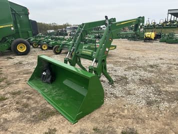 Main image John Deere 520M