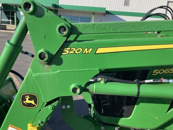 Main image John Deere 520M
