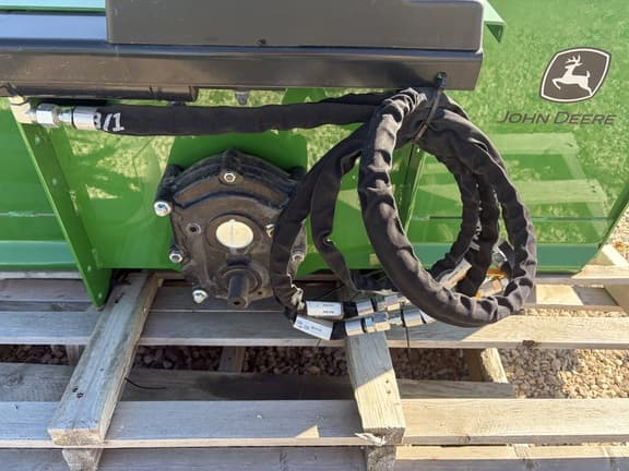 Image of John Deere 54" HD Snow Blower equipment image 4