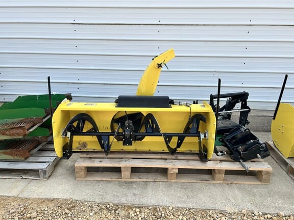 Main image John Deere 54" Snow Blower