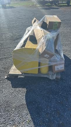 Image of John Deere 54" Snow Blower equipment image 2