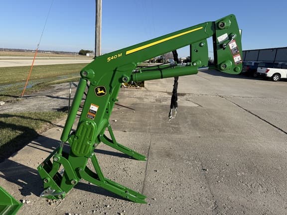 Image of John Deere 540M equipment image 1