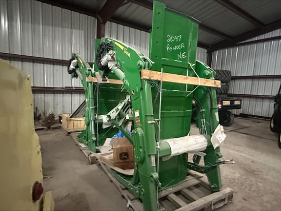 Image of John Deere 540R equipment image 2