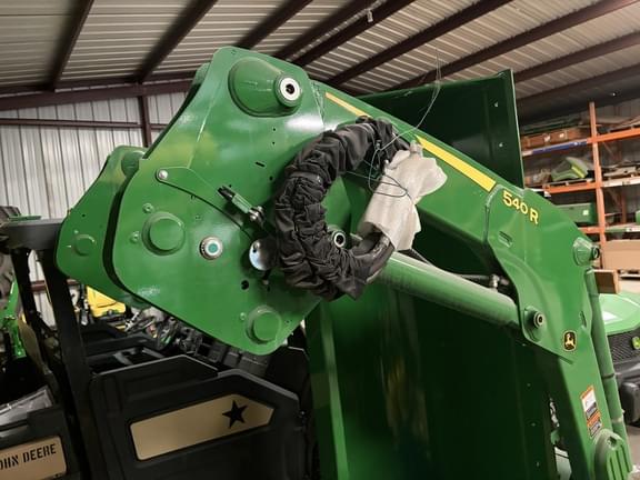 Image of John Deere 540R equipment image 2
