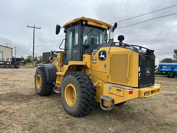 Image of John Deere 544P equipment image 2