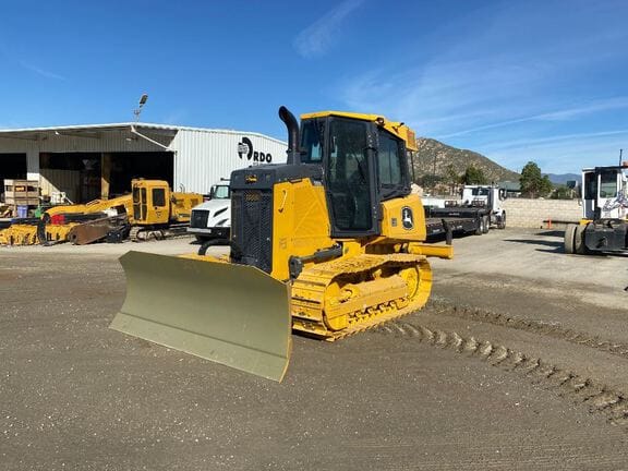 2022 John Deere 550K Equipment Image0