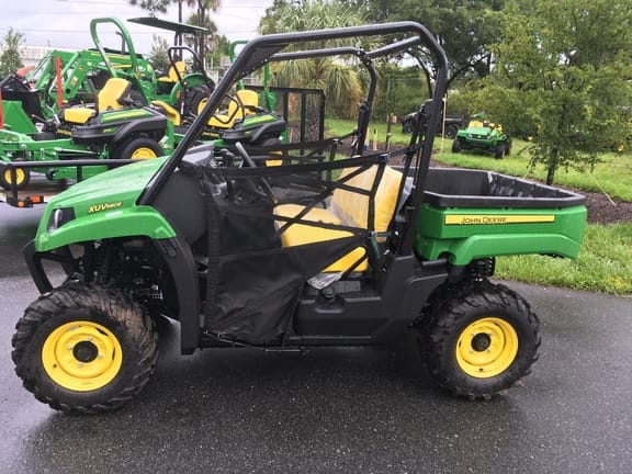 Main image John Deere XUV 560E
