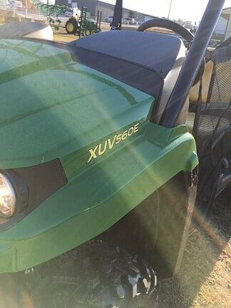 Image of John Deere XUV 560E equipment image 2