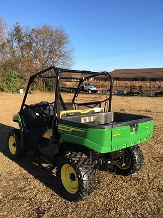 Image of John Deere XUV 560E equipment image 4