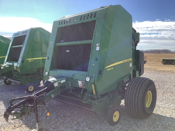 Image of John Deere 560M equipment image 2
