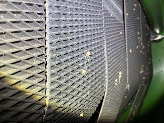 Image of John Deere 560M equipment image 4