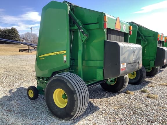 Image of John Deere 560M equipment image 4