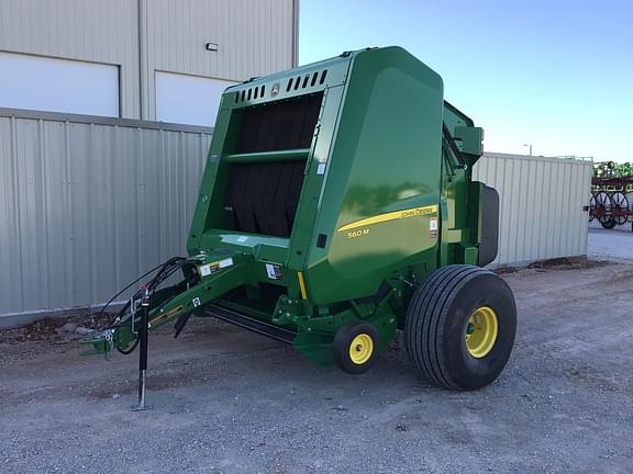 Image of John Deere 560M equipment image 1