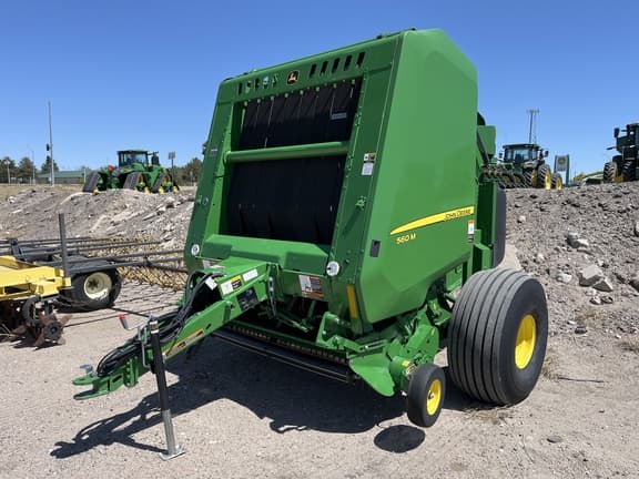 Image of John Deere 560M equipment image 1