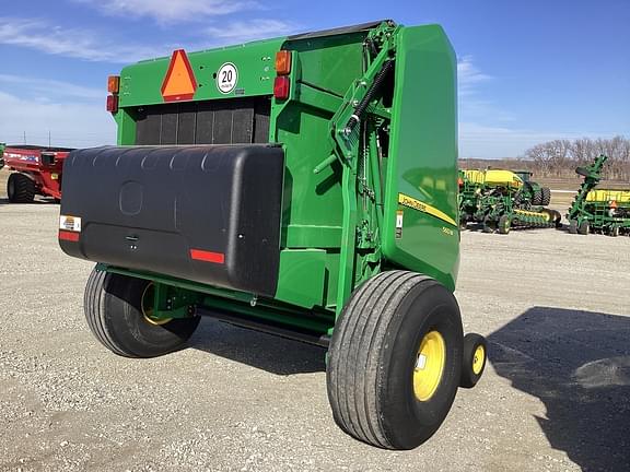 Image of John Deere 560M equipment image 4