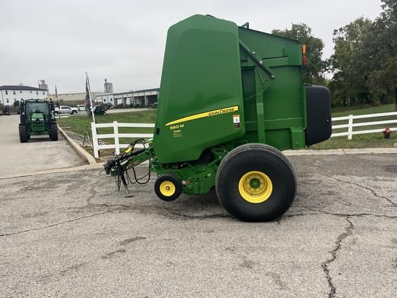 Image of John Deere 560M equipment image 2