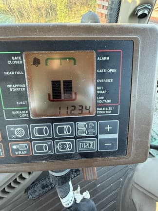 Image of John Deere 560M equipment image 4