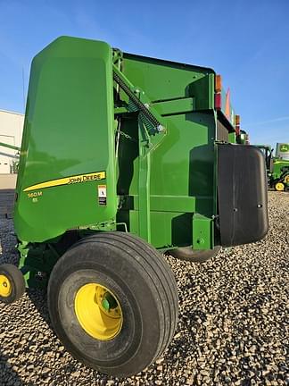 Image of John Deere 560M equipment image 2