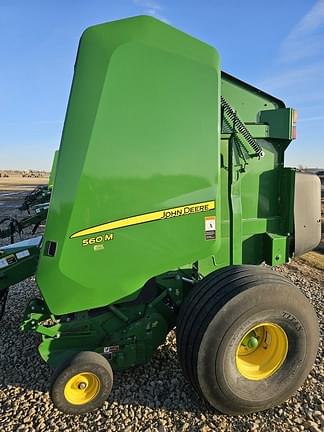 Image of John Deere 560M equipment image 1