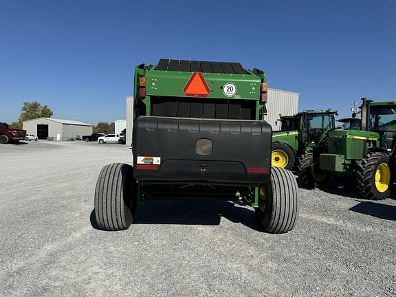 Image of John Deere 560M equipment image 4