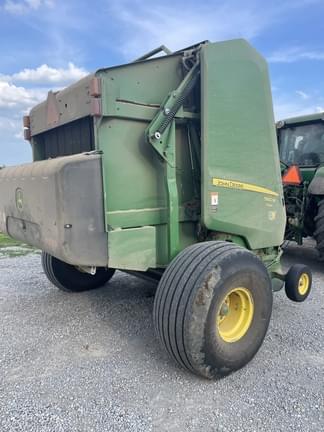 Image of John Deere 560M equipment image 2