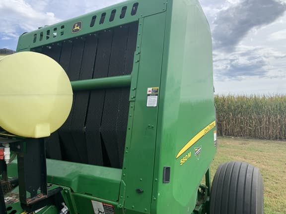 Image of John Deere 560M equipment image 1