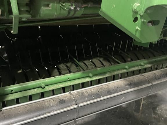 Image of John Deere 560M equipment image 3