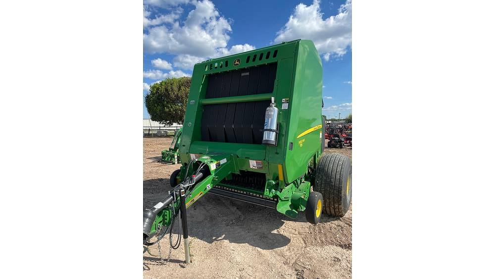 Image of John Deere 560M Primary image