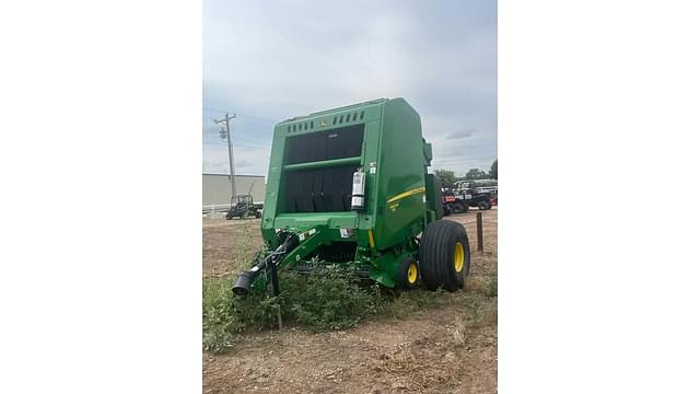 Image of John Deere 560M equipment image 1