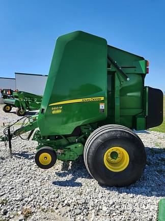 Image of John Deere 560M equipment image 1