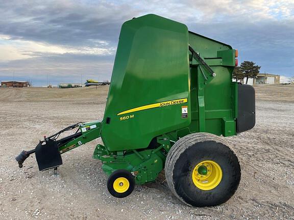 Image of John Deere 560M equipment image 4