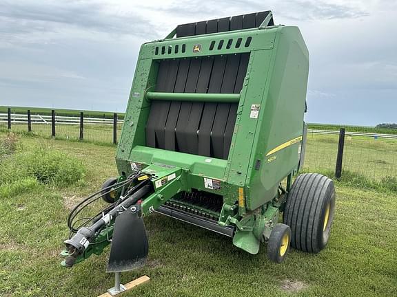 Image of John Deere 560M Primary image