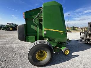 Main image John Deere 560M 11