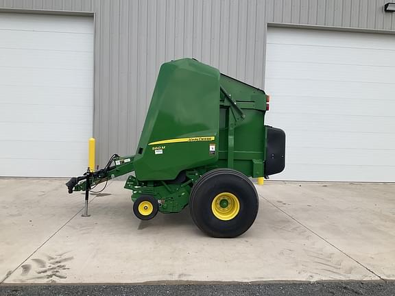 Image of John Deere 560M Primary image